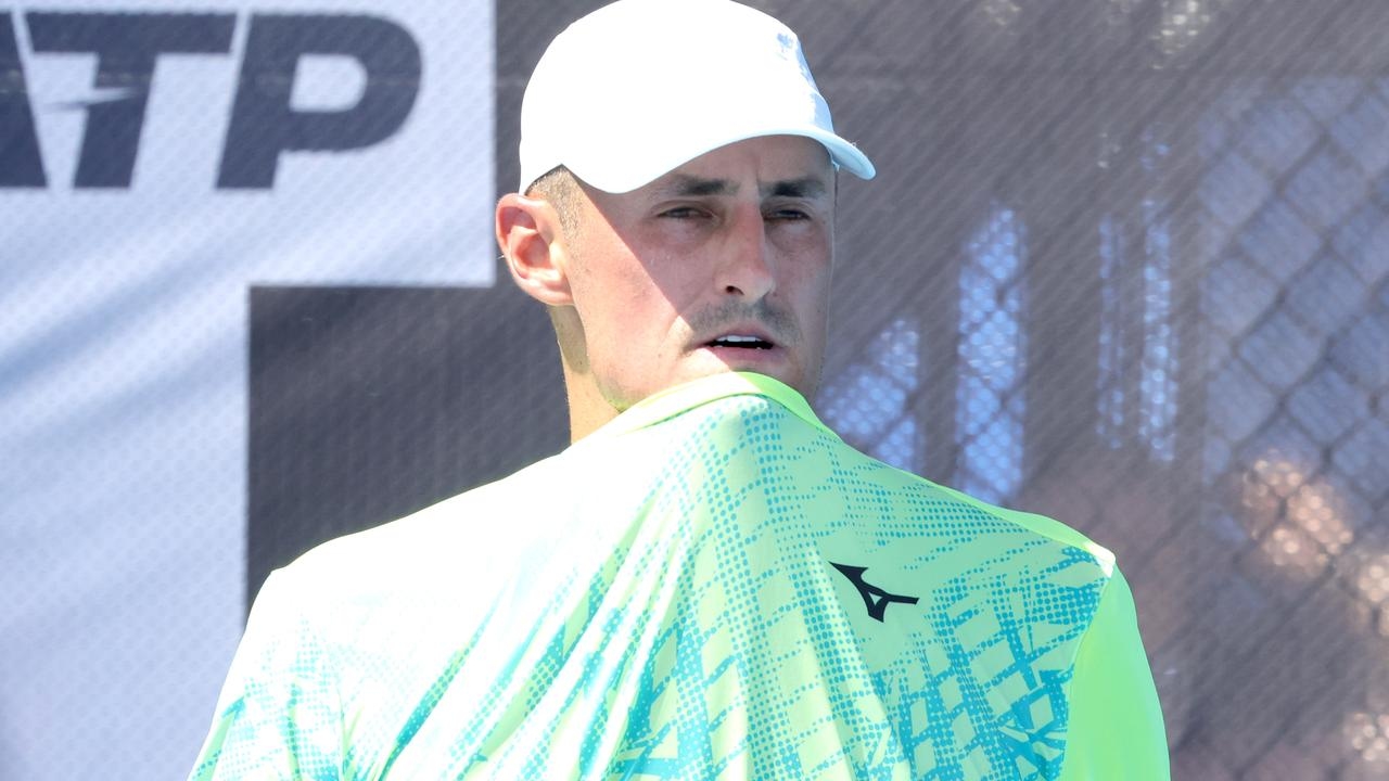 Bernard Tomic wins first ATP tour-level match in four years in Spain