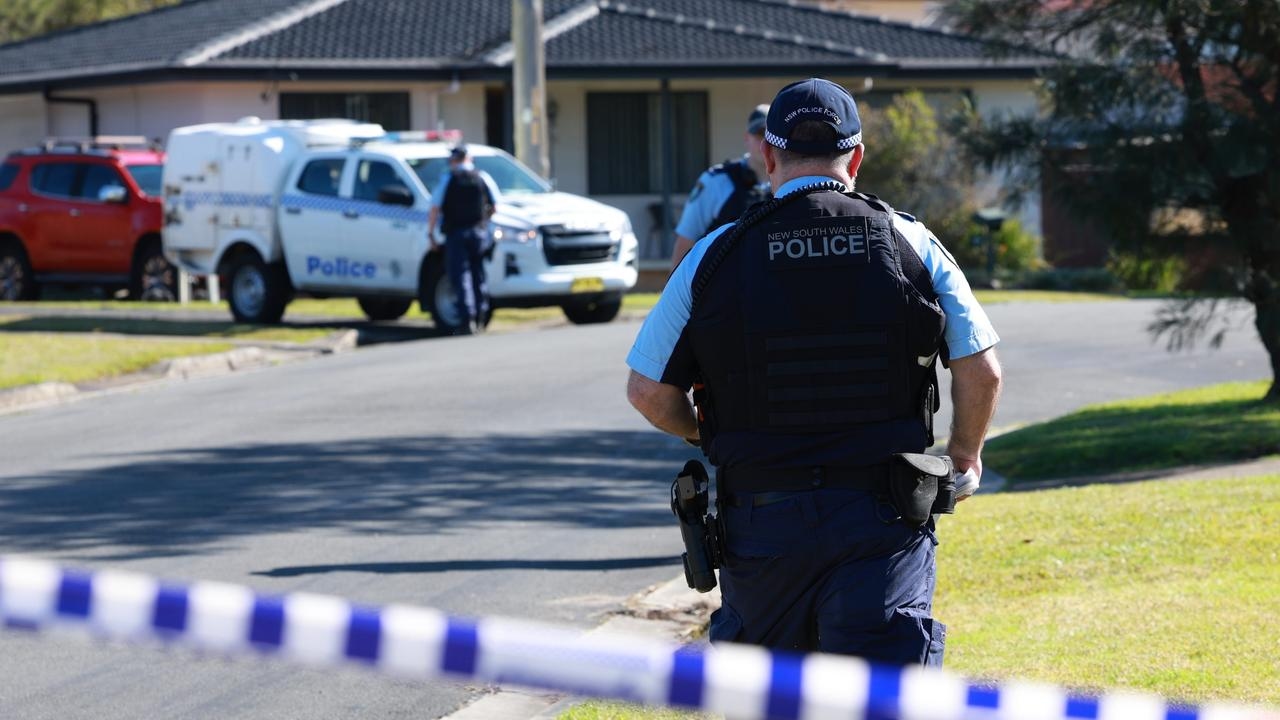 Chinese student tour group traumatised by girl's stabbing death in Newcastle