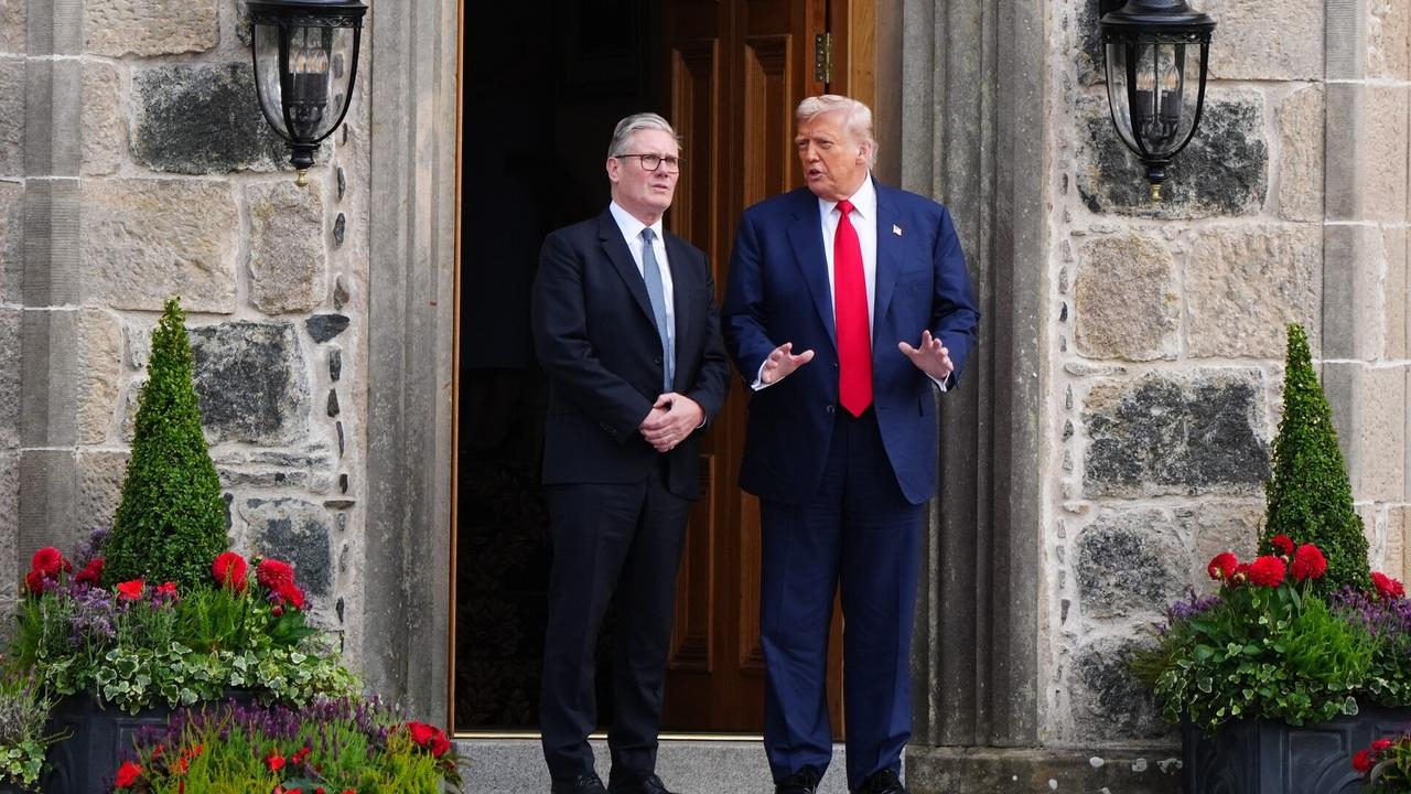 Trump and Starmer meet in Scotland to discuss the Middle East and Ukraine