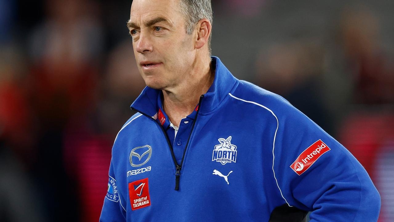 Alastair Clarkson would prefer no roof on new Tasmanian stadium as Kangaroos say goodbye to Hobart
