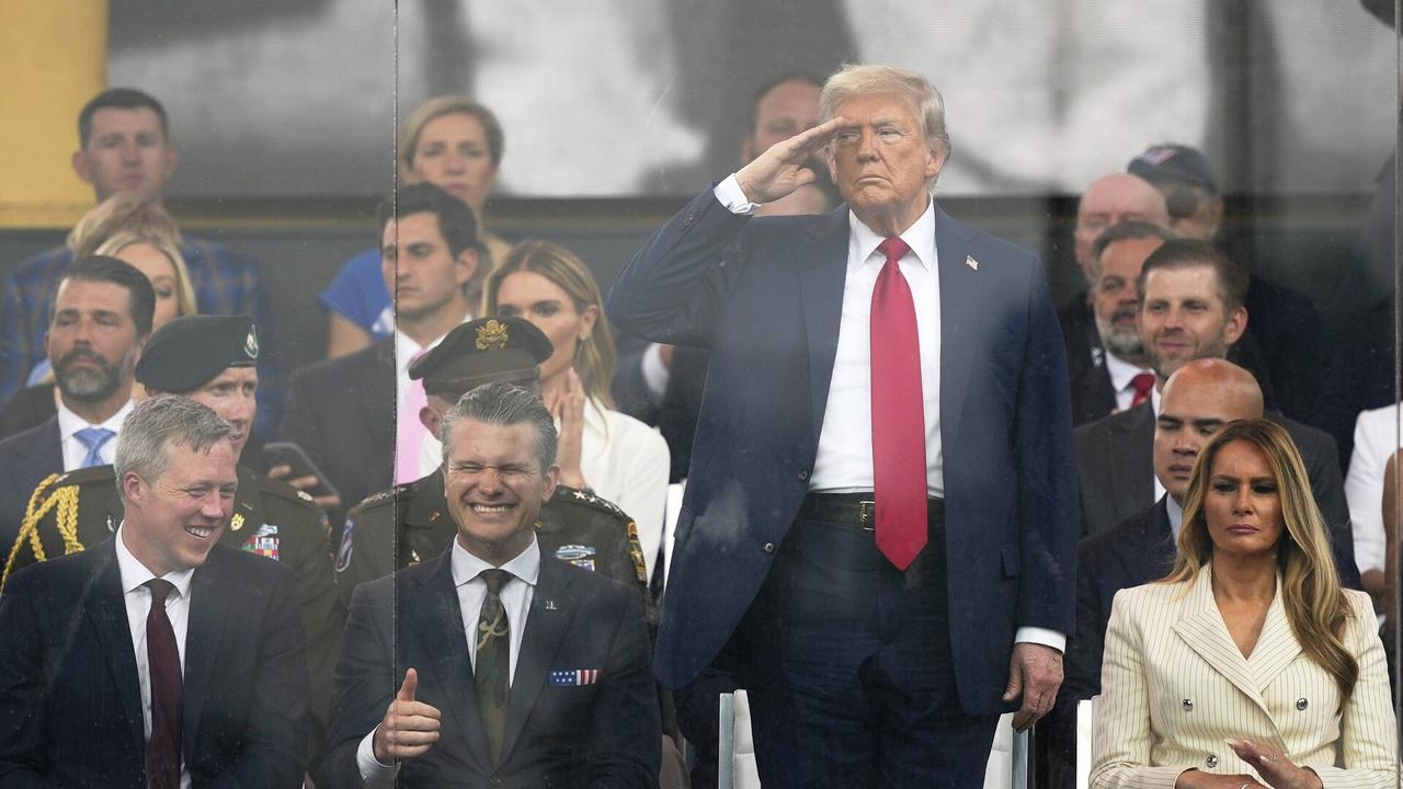‘Fantastic': Trump's military parade applauded