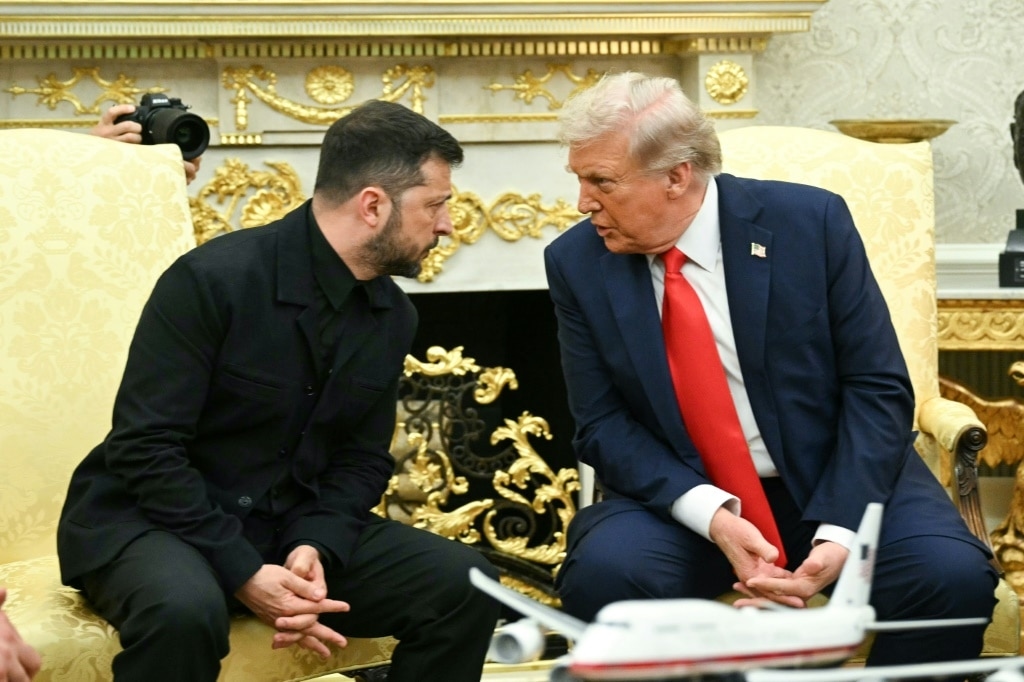 Zelensky, European leaders head to US for talks on peace deal terms