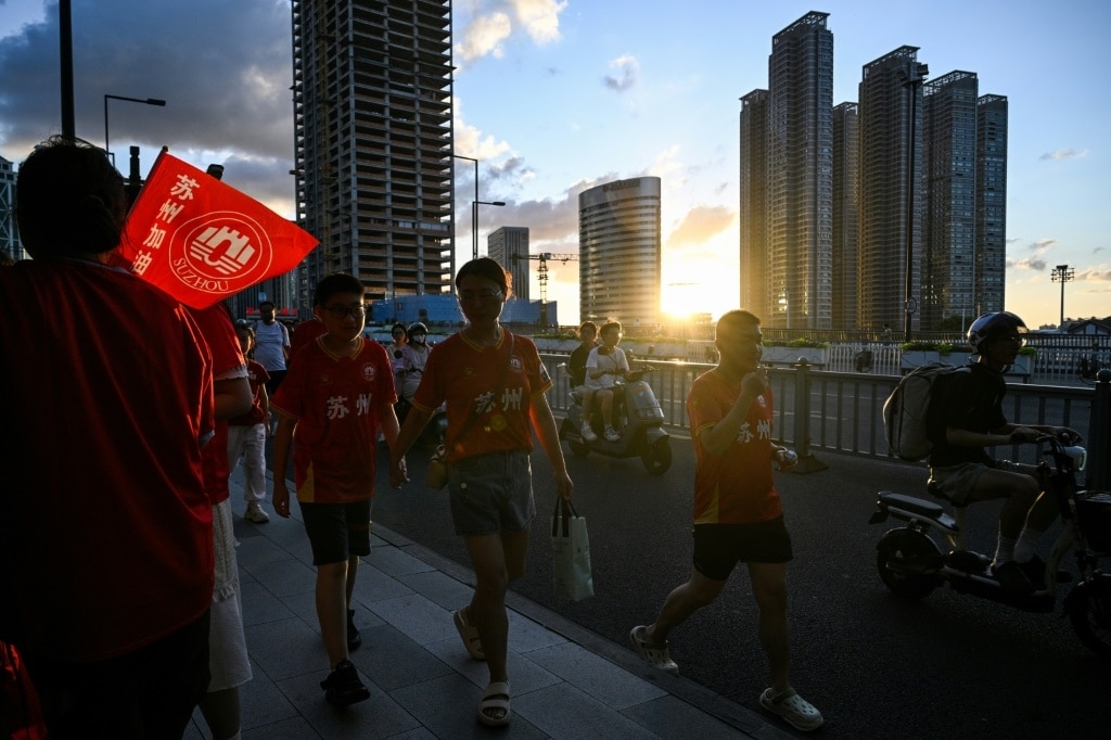 Amateur football leagues win over cynical Chinese fans
