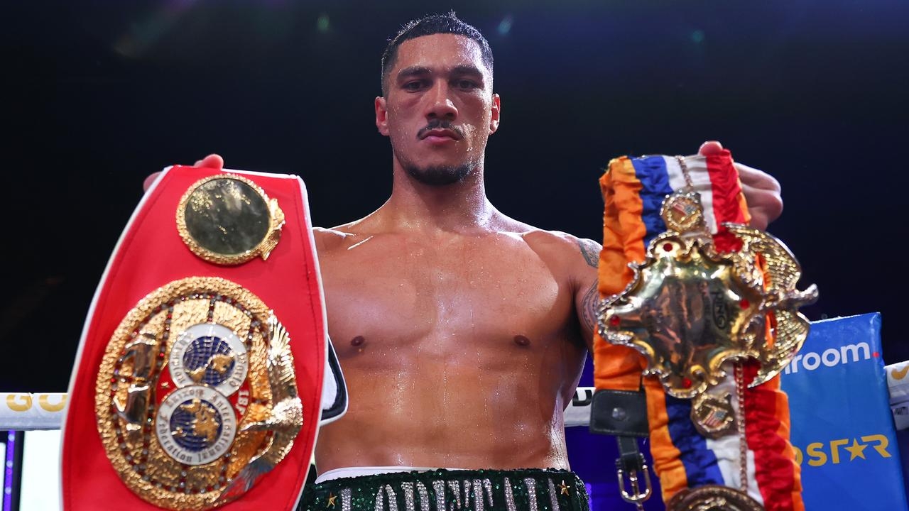 ‘Do it in a heartbeat': Jai Opetaia's promoter wants seven-figure Suncorp Stadium super-card