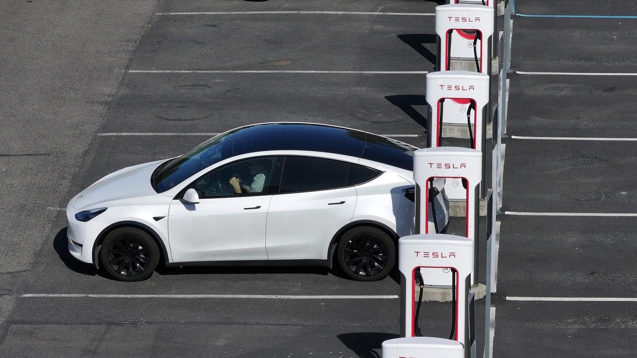 EV drivers to be hit with new road users charge