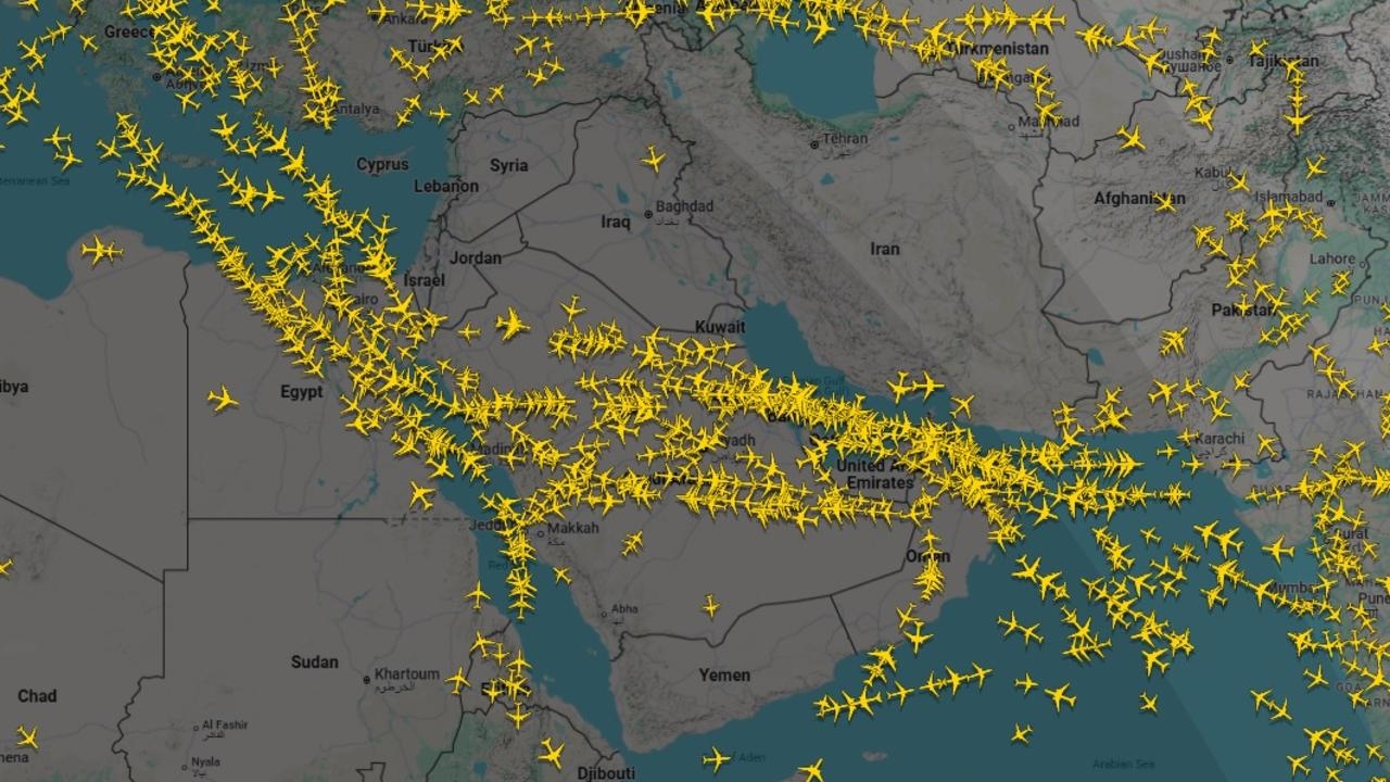 Qantas, Emirates, Singapore Airlines, Qatar Airways' refund message to affected customers