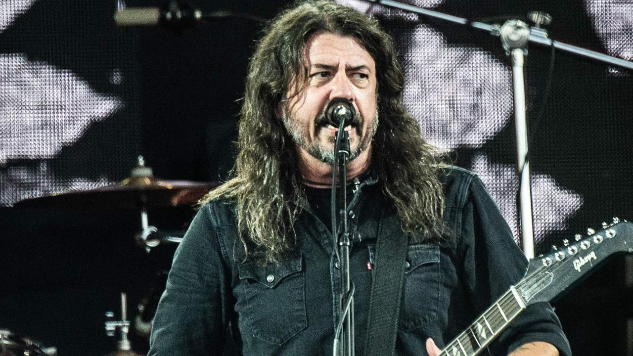Foo Fighters drummer suddenly booted from the band