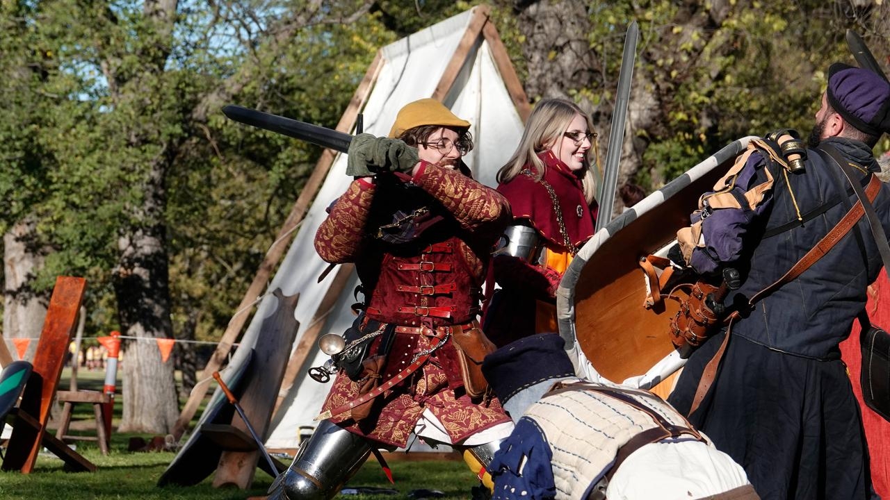 Medieval battle: 4 Aussies win $50k free flights in LARP battle in honour of Jetstar's 21st birthday