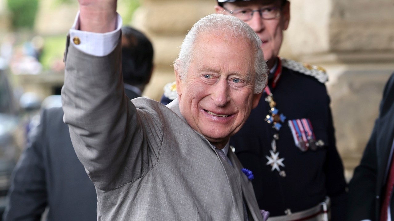 Got a mega-milestone birthday or anniversary coming up? Here's how you can get your letter from King Charles III himself