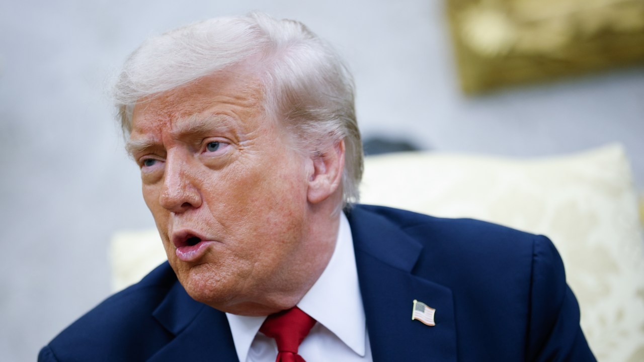 US President Donald Trump threatens 'very severe' tariffs if Russia fails to agree Ukraine ceasefire in 50 days