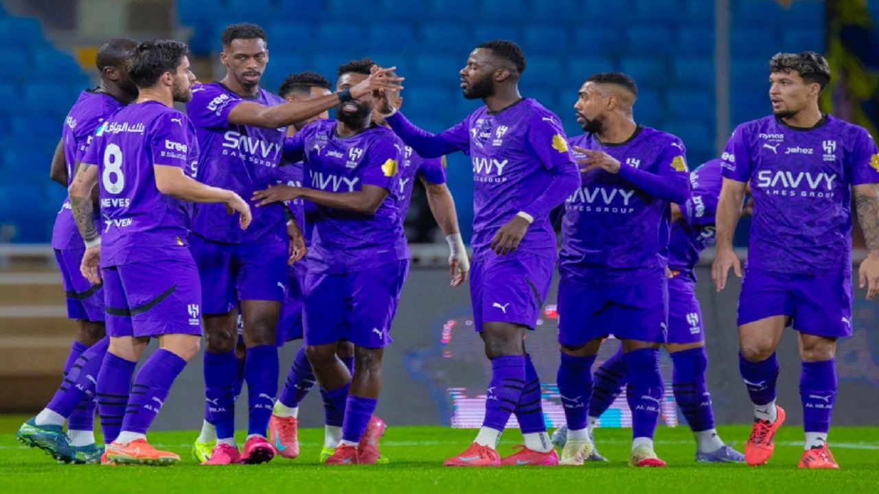 صحف عالمية: الهلال يصارع الاتحاد على صدارة روشن