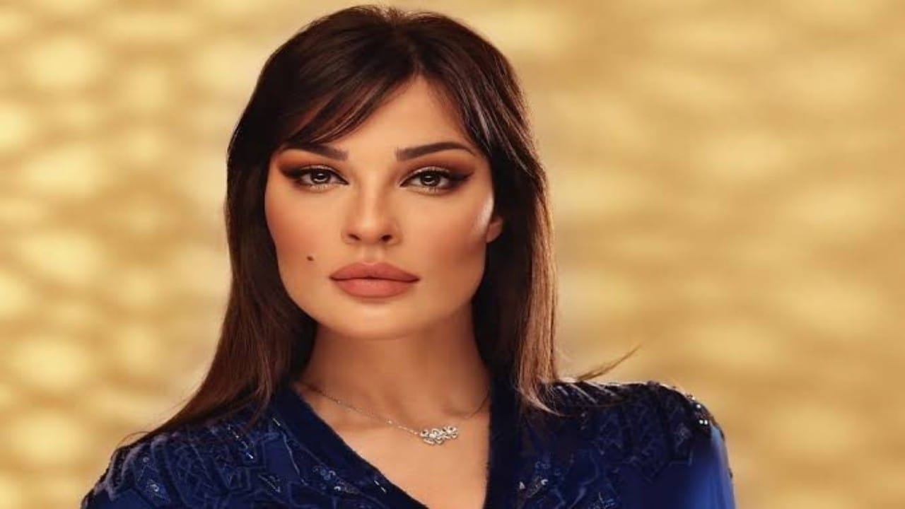 نادين نجيم ترد بمقطع ساخر على منتقديها .. فيديو