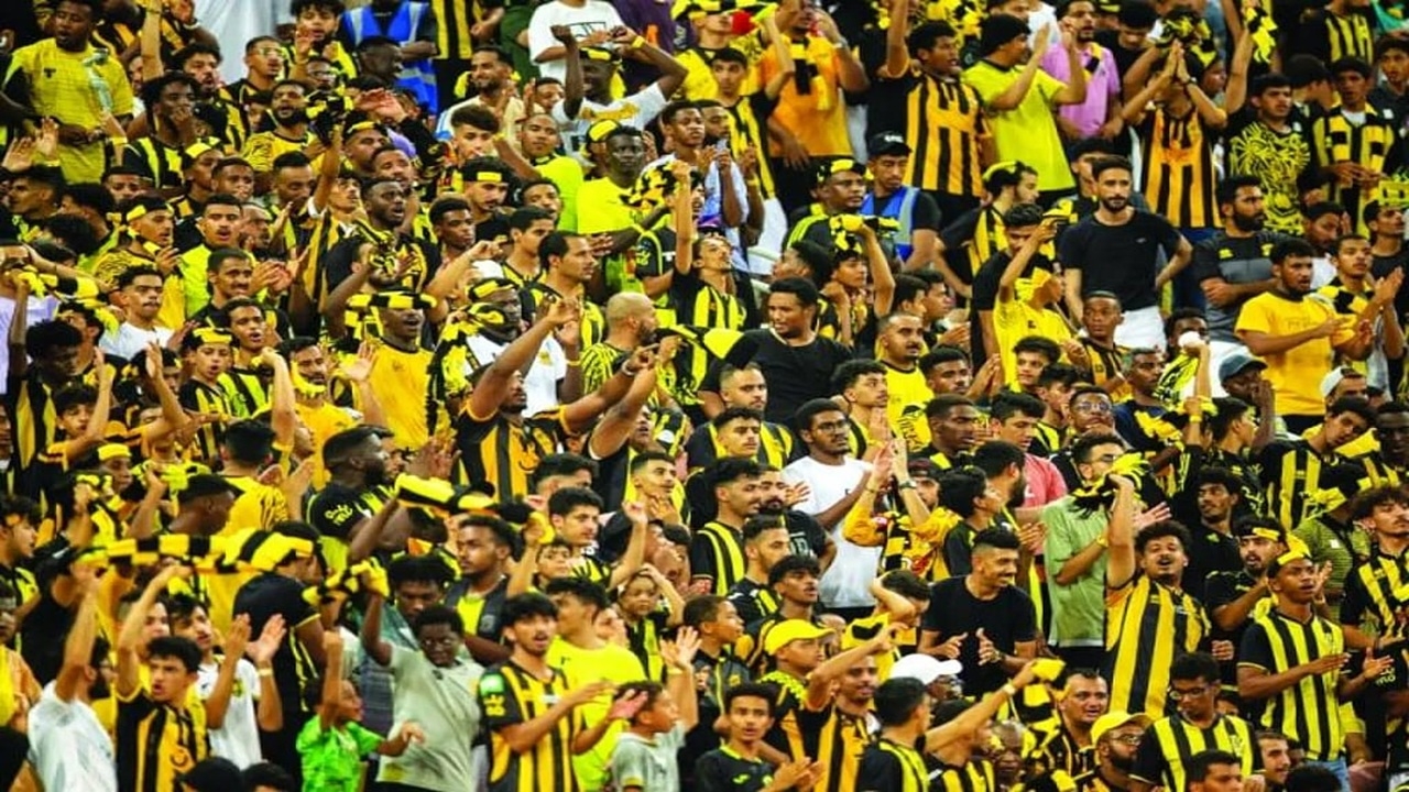 الاتحاد يدعم جماهيره ويتكفل بتذاكر الديربي أمام الأهلي