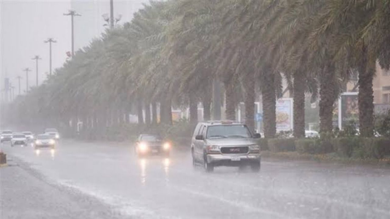الحصيني: سحب رعدية على بعض مناطق المملكة