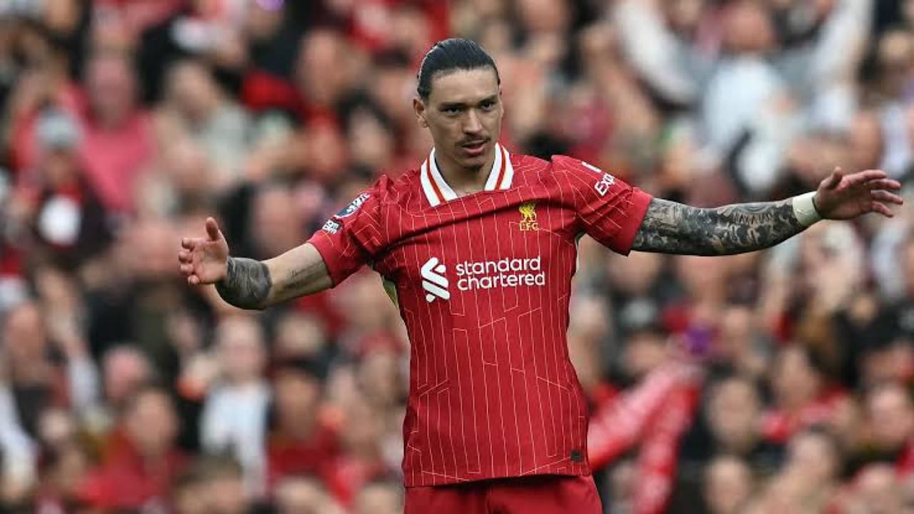 الهلال يدخل في مفاوضات متقدمة لضم مدافع ليفربول