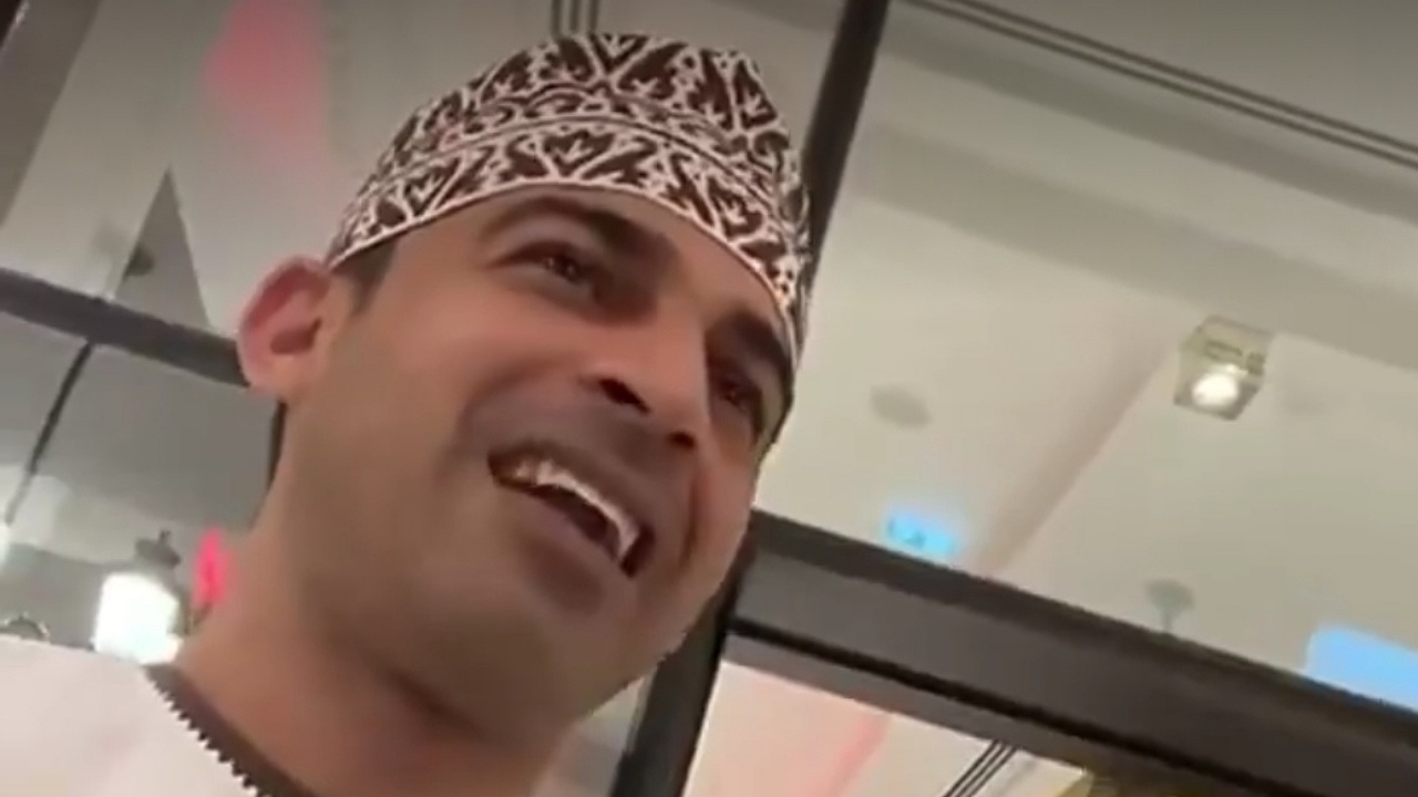 الحوسني: نادينا ملكي وأحنا الملوك ..فيديو