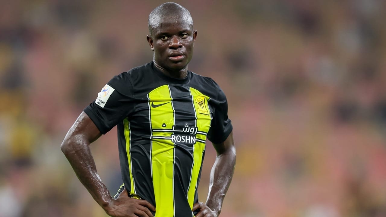 الاتحاد يفتح ملف تجديد عقد كانتي قبل الصيف