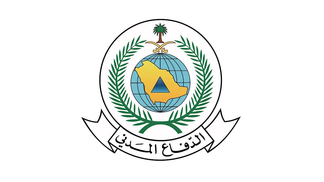 مدني الباحة يسيطر على حريق في أشجار وأعشاب بالمندق