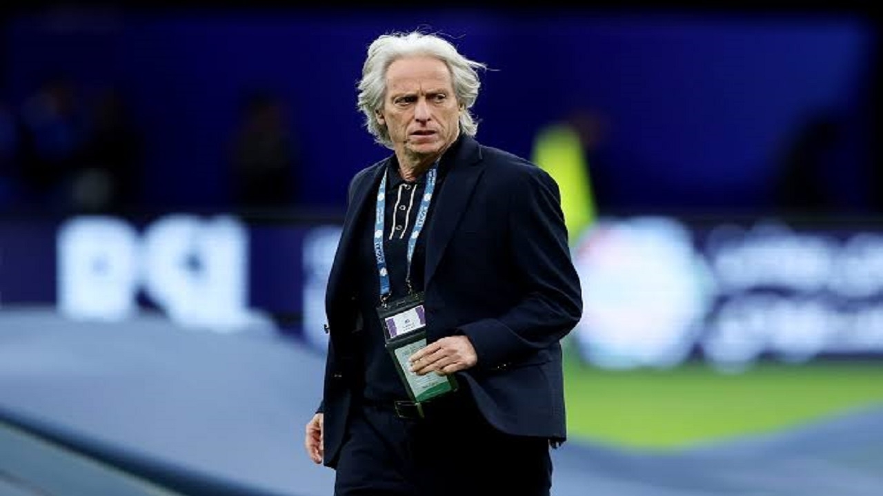 الهلال يُنهي كافة المستحقات المالية مع جيسوس دون خلافات