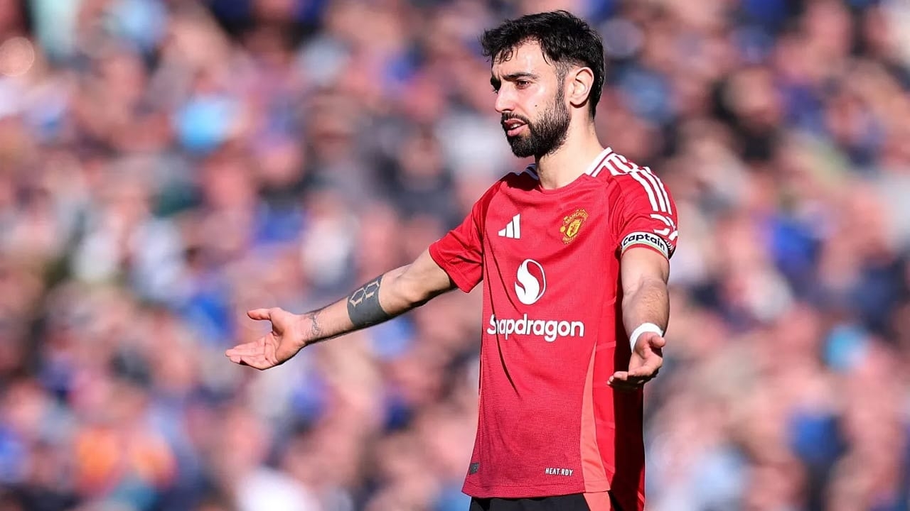 فيرنانديز يشترط 30 مليون يورو للانتقال إلى الهلال