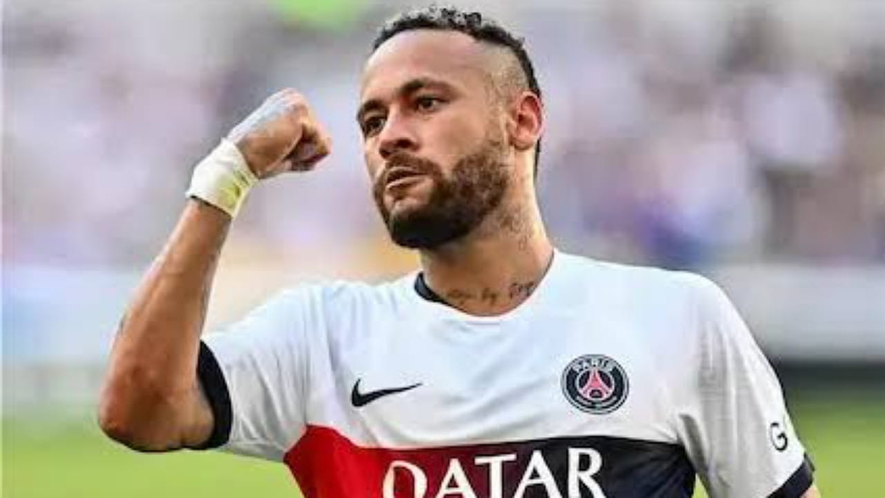 رئيس باتشوكا يحسم الجدل: لا مفاوضات مع نيمار