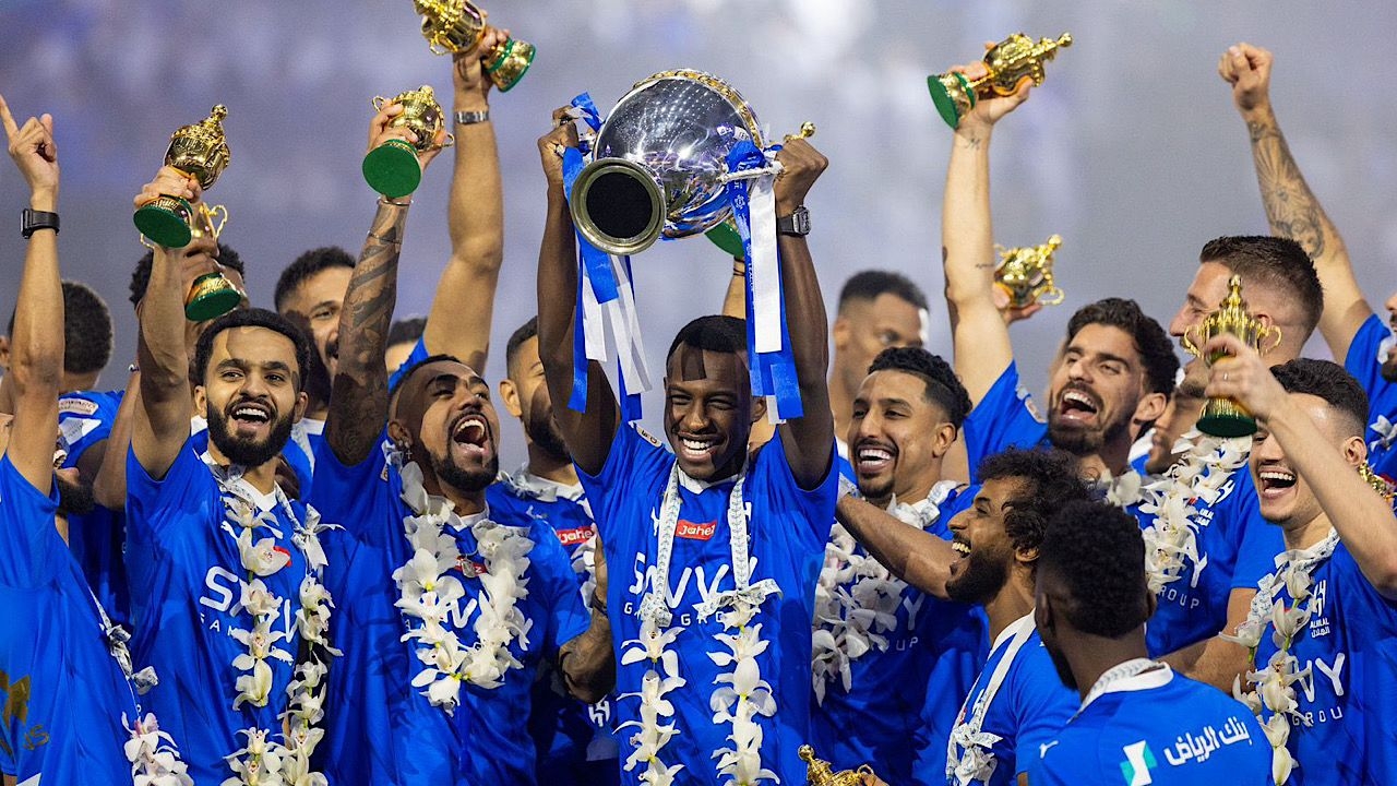 الهلال يغادر إلى أمريكا 13 يونيو والإدارة تسابق الزمن لحسم التعاقدات الأجنبية