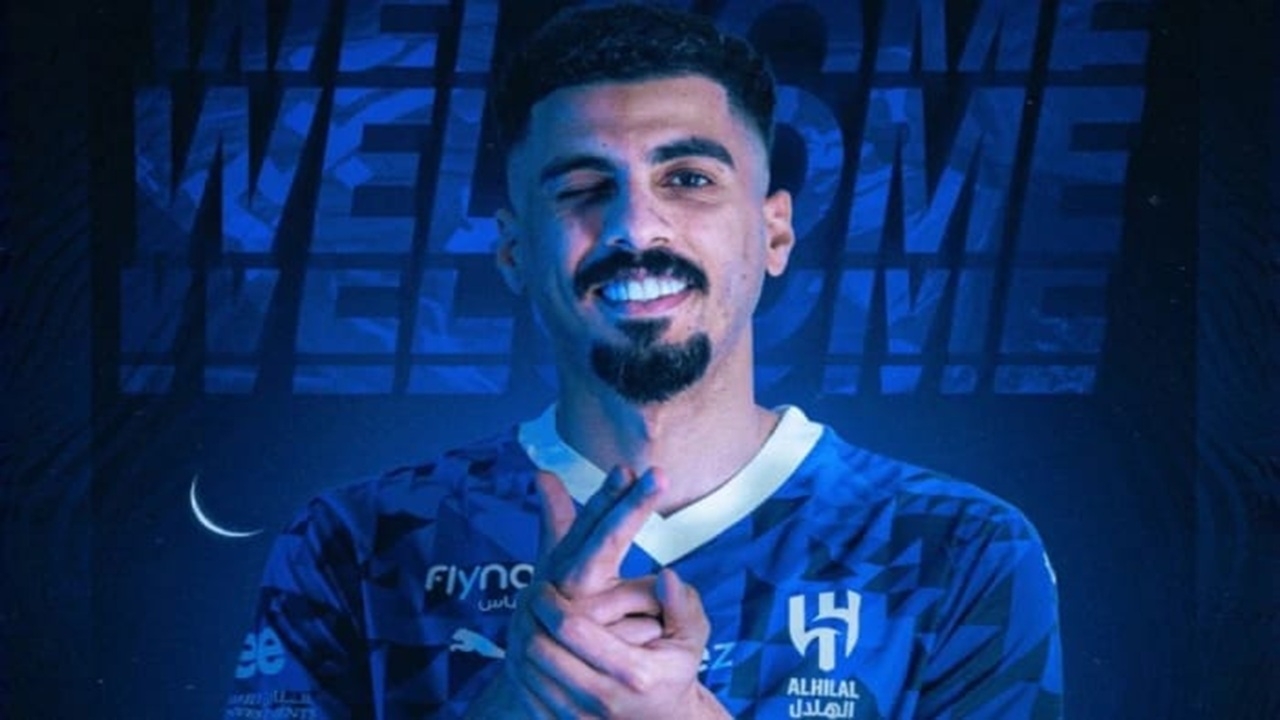 النصر يرفض التفريط في لاجامي رغم توقيعه للهلال