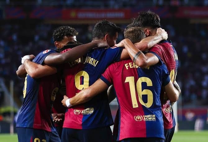 عقوبات اليويفا تلوح في الأفق لبرشلونة بسبب خرق القواعد المالية