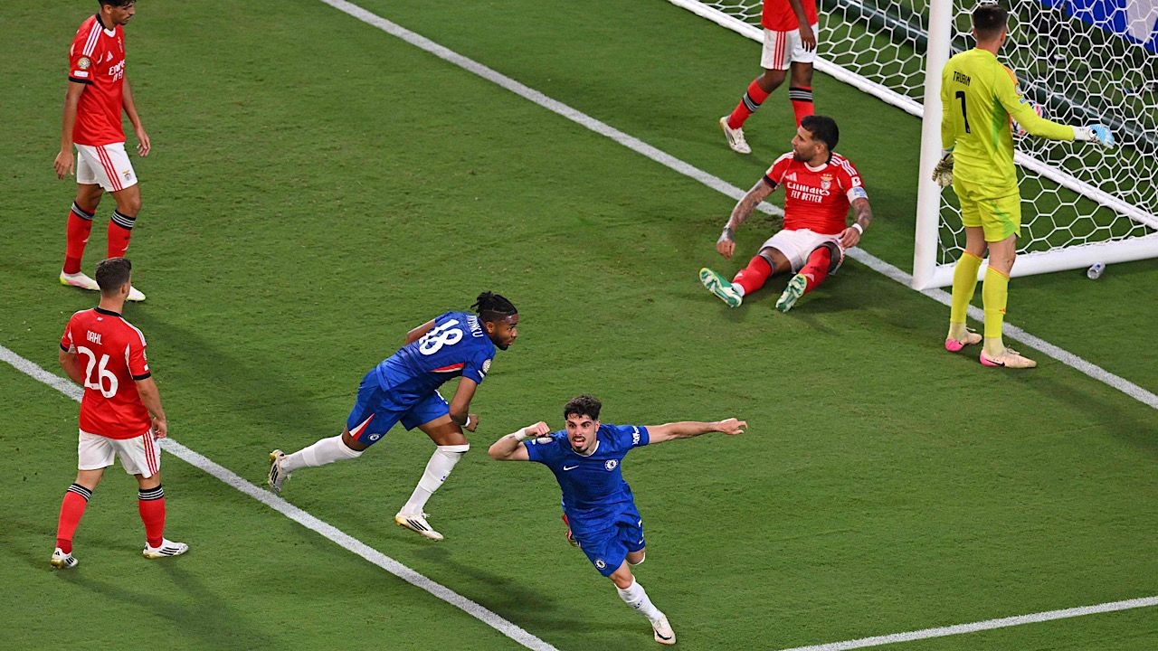 تشيلسي‬⁩ يمطر شباك بنفيكا برباعية ويعبر نحو الدور ربع النهائي