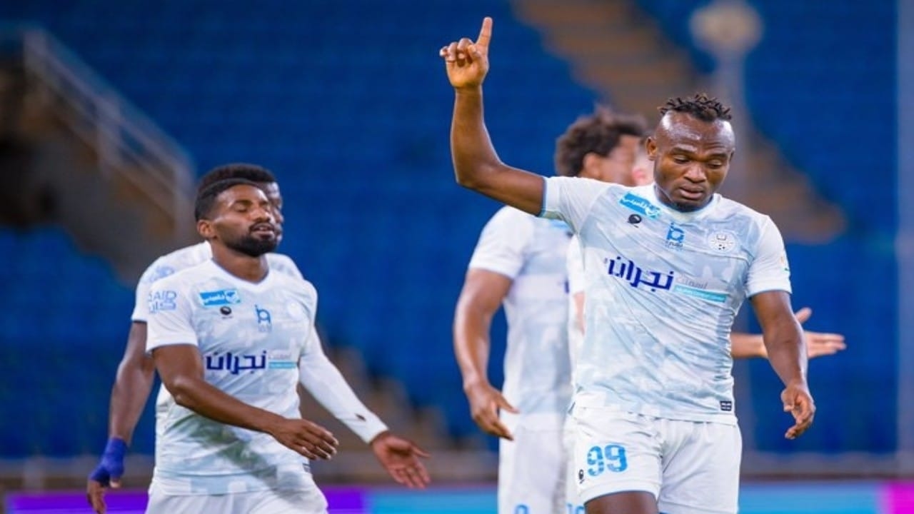 لاعب الاخدود سافيور جودوين ينتقل لفريق بني ياس الإماراتي