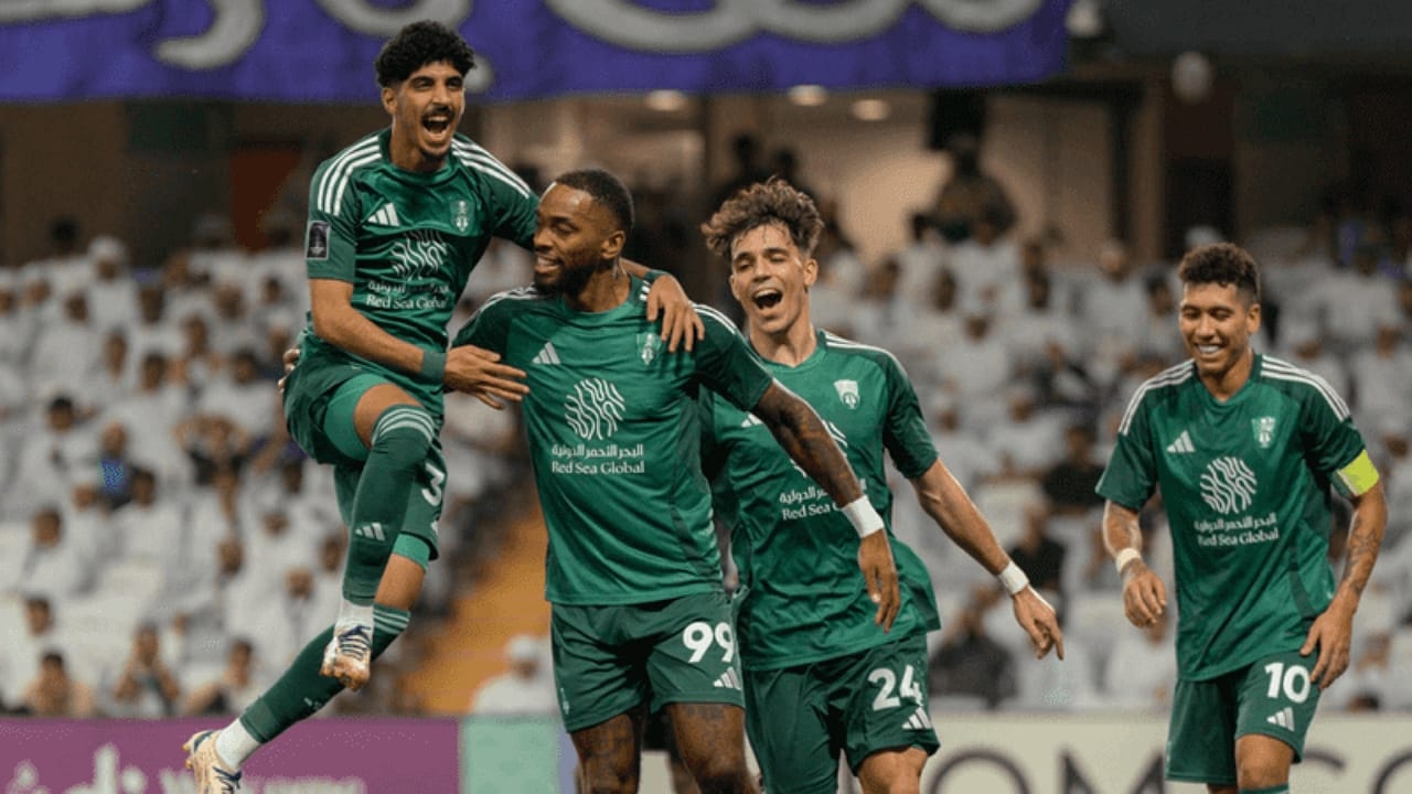 العين الإماراتي يواجه الأهلي وديًا استعدادًا للموسم الجديد