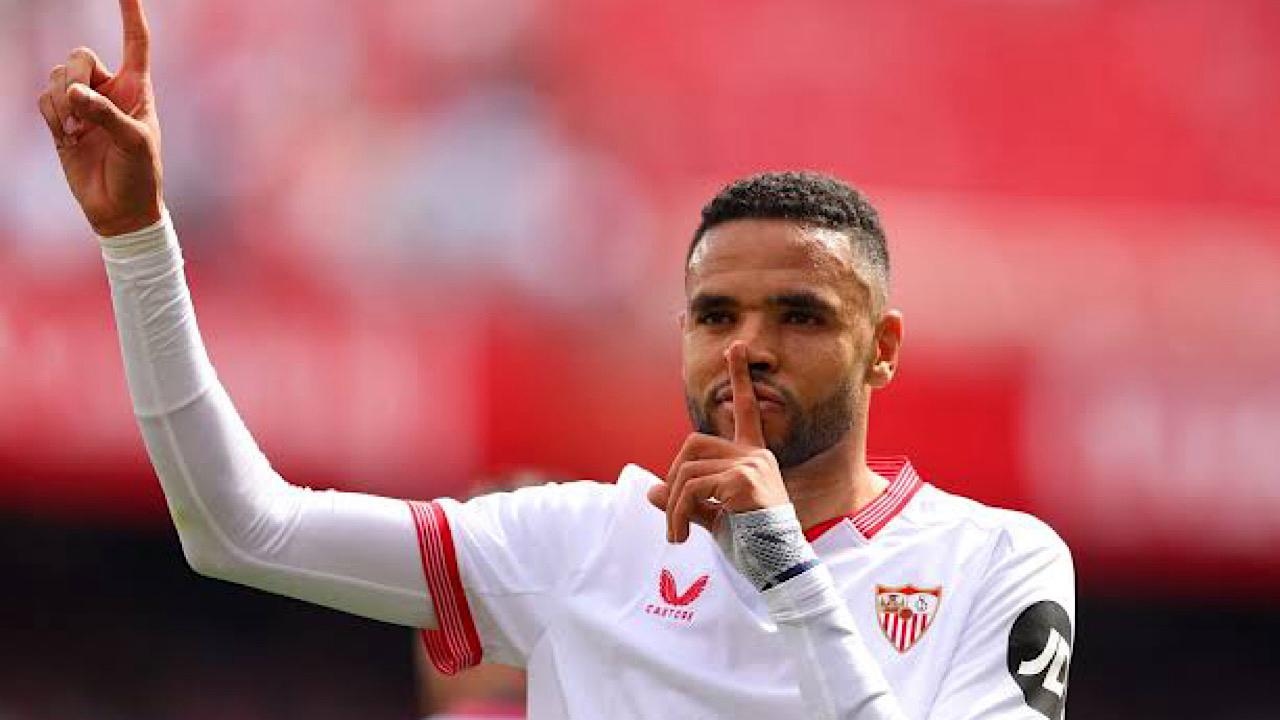 القادسية يقرر التعاقد مع النصيري بديلًا لأوباميانغ