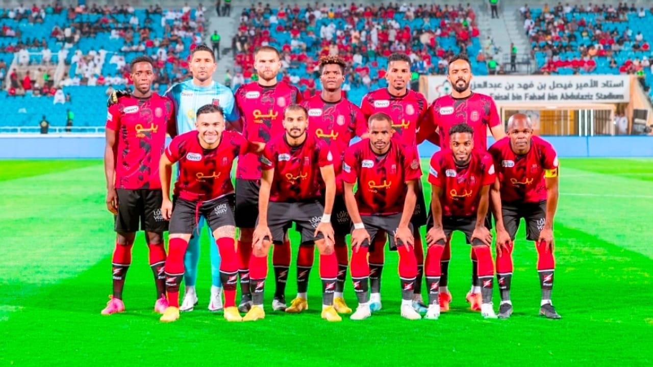 الرياض يخوض مبارياته على ملعب الشباب بسبب انشغال الملز