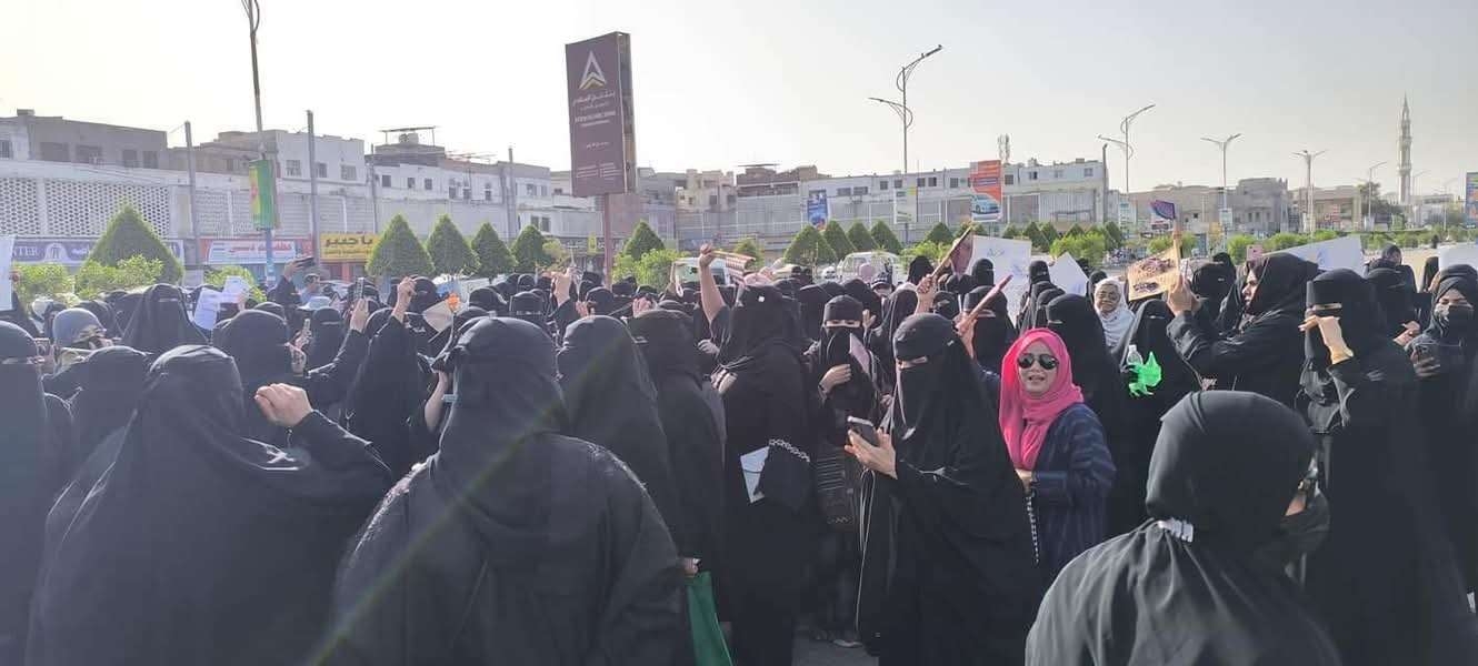 عدن على موعد مع الثورة عصر اليوم
