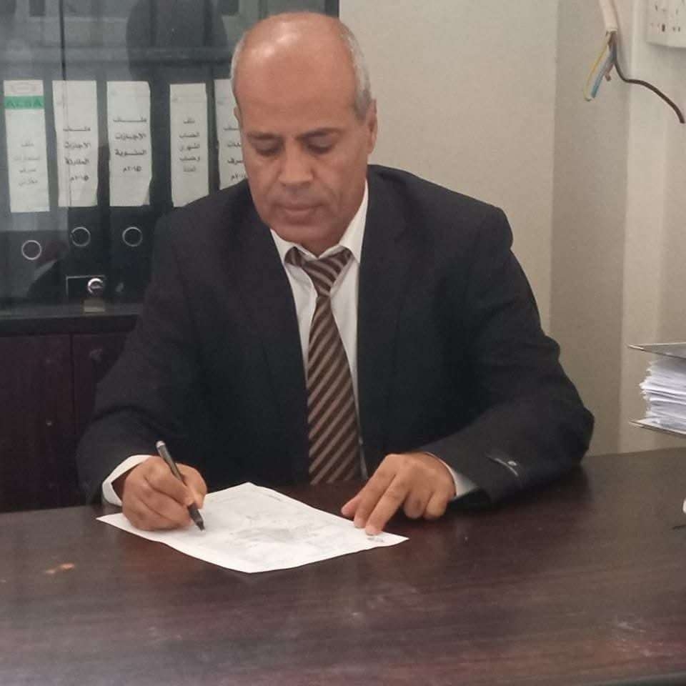صدمة مدوية .. نص راتب الحو ثيين خير من راتب كامل للشرعية!