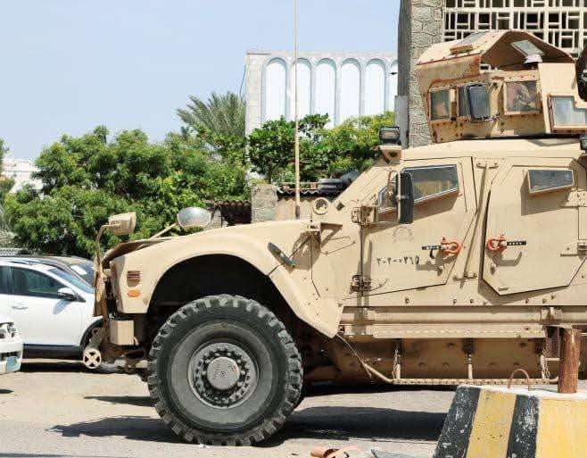 الداعري يفتح النار ويكشف محاولة لتكميم الافواه على الفيسبوك يقوم بها هذا الطرف بعدن