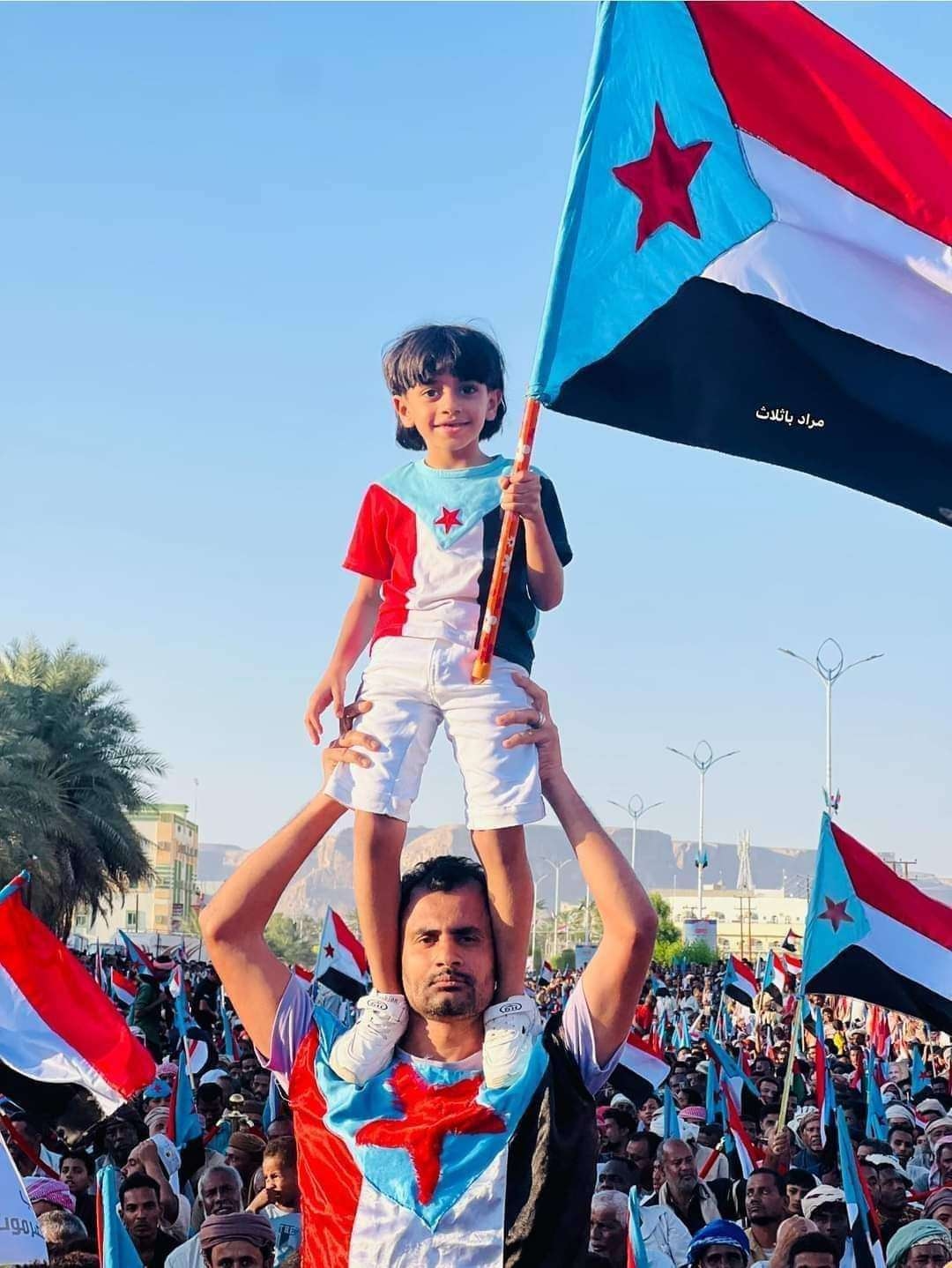 عمرو البيض: هذا خيار الجنوبيين حال تعذر استعادة الدولة اليمنية في صنعاء