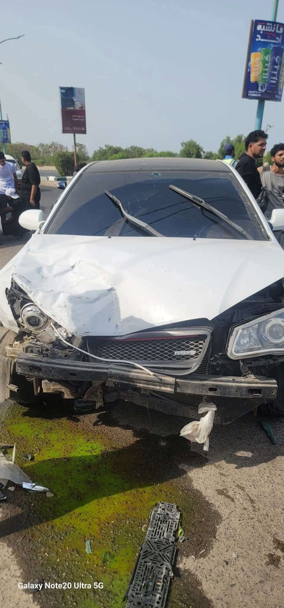 تعرض ناشط لحادث مروع في عدن