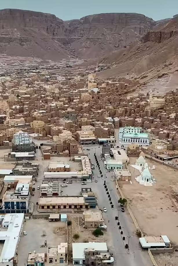 الإطاحة بمتهم قام بهذا الفعل الصادم مع رجل سبعيني في حضرموت