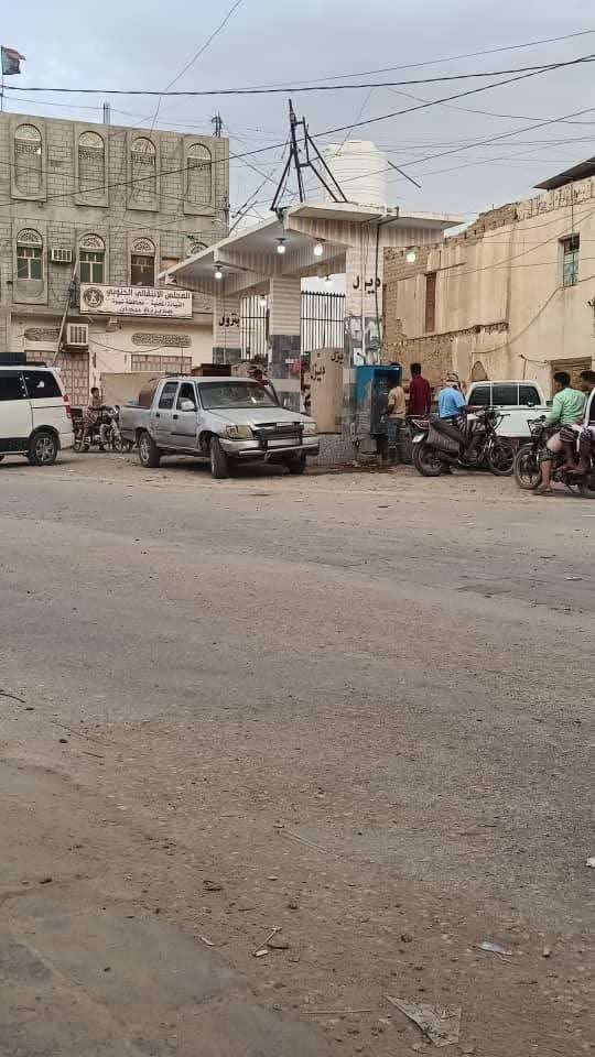 ضبط محطات وقود مخالفة في بيحان
