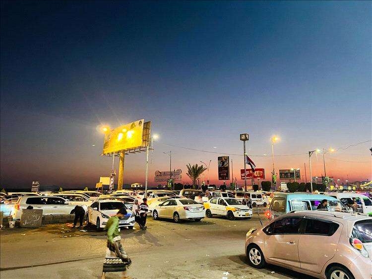 تعطل حركة المرور في عدن عقب الاضراب الشامل احتجاجا على تعرض مدير المرور للاعتداء