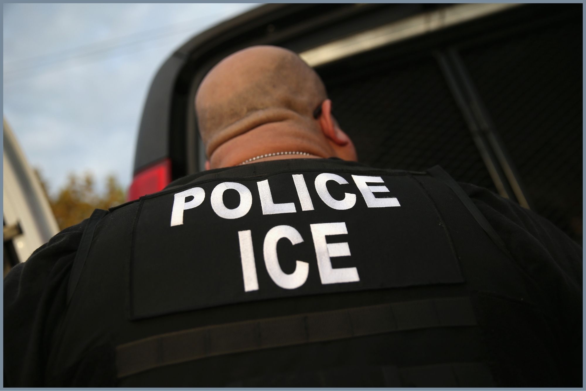 ICE Detained US Marshal Who Matched the 'General Description' of Person of Interest Inside Arizona Immigration Court