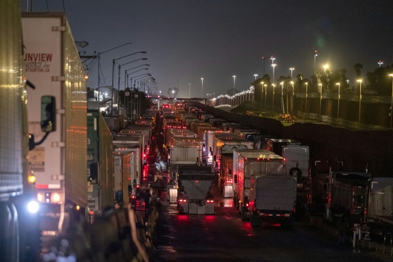 Texas Activist Launch Campaign to 'Resist' The Militarization of U.S.-Mexico Border