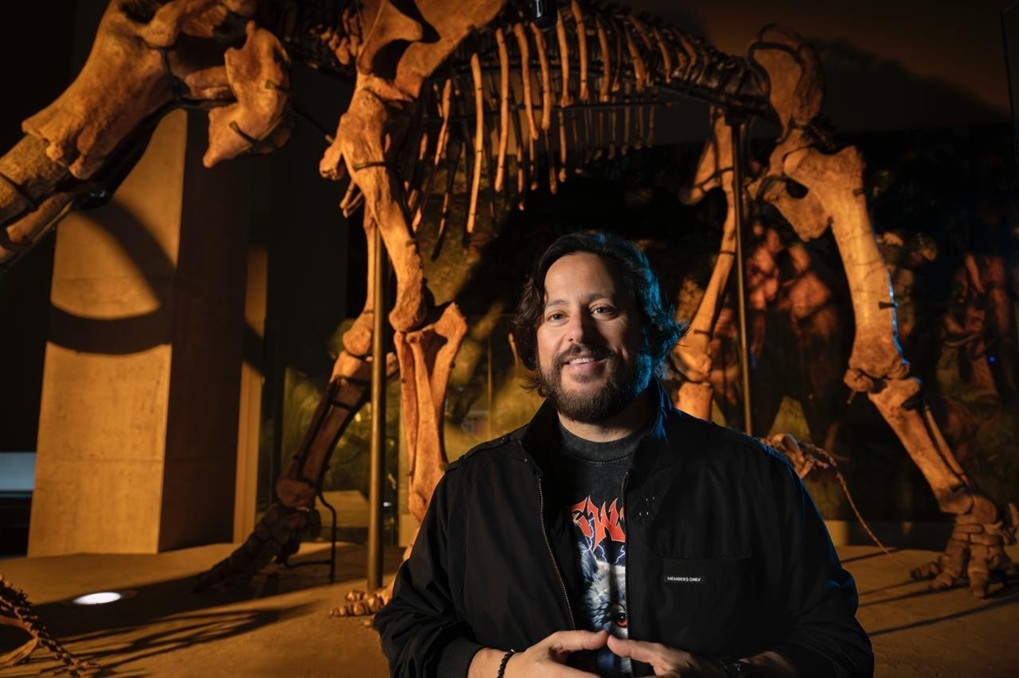 Is Colossal Biosciences the Real-Life Jurassic Park?