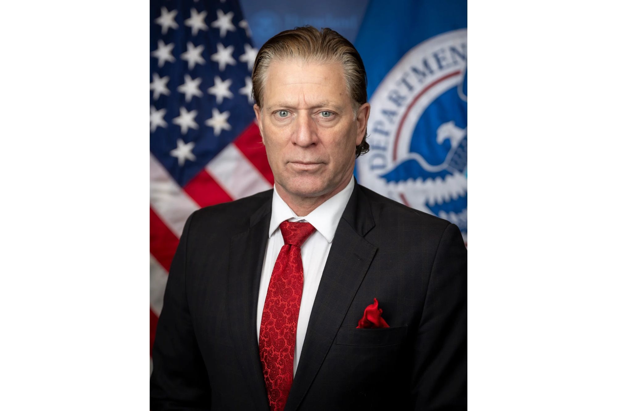'Incompetent' FEMA Chief Who Didn't Know U.S. Has a Hurricane Season Now Claims It Was a Joke