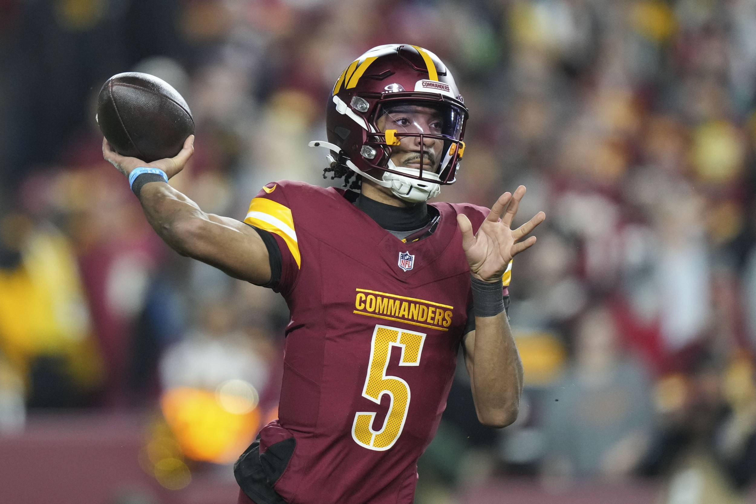 Commanders Coach Opens up on Jayden Daniels' Growing Comfort Level