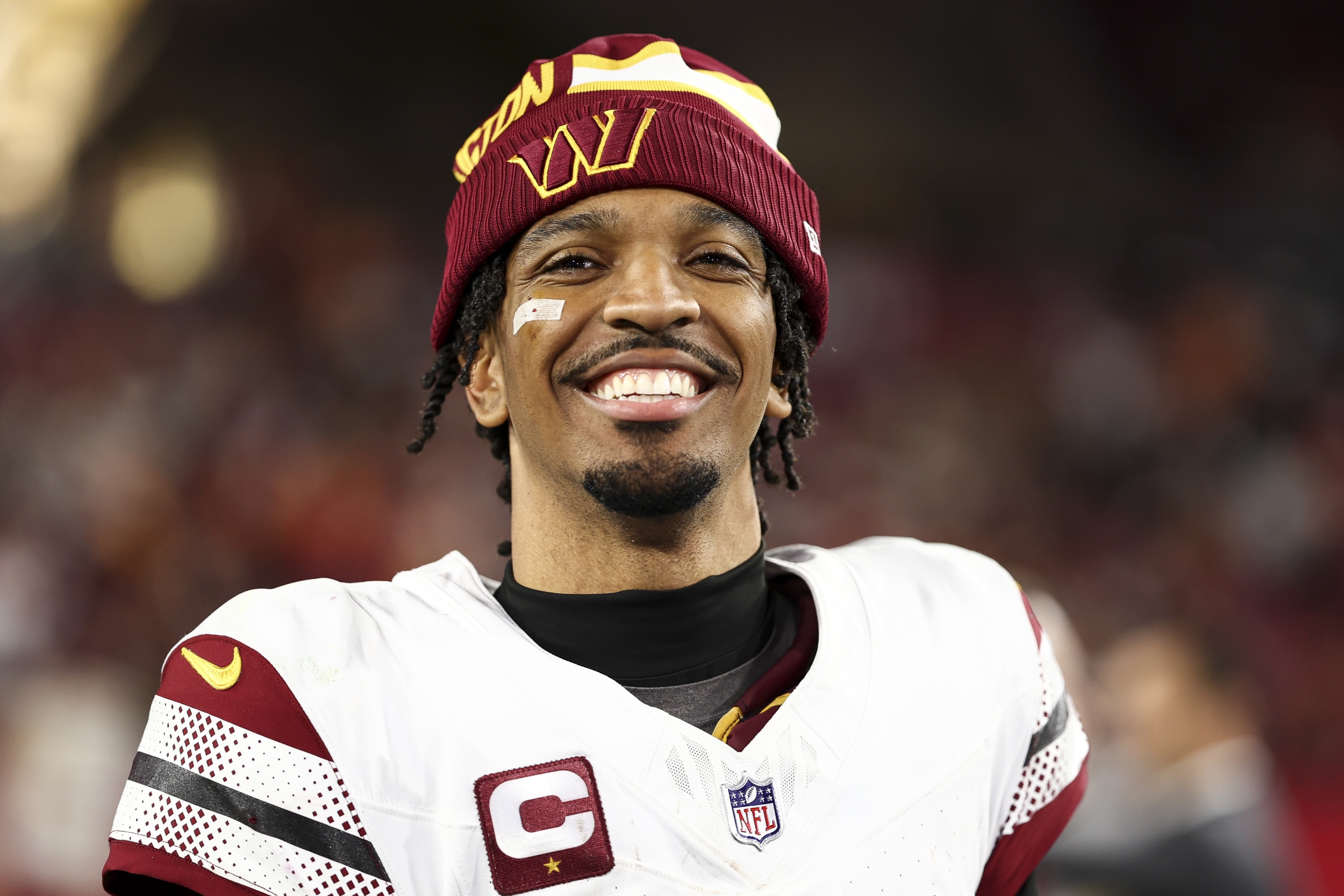 Jayden Daniels Receives Noteworthy Spot in Recent Quarterback Rankings