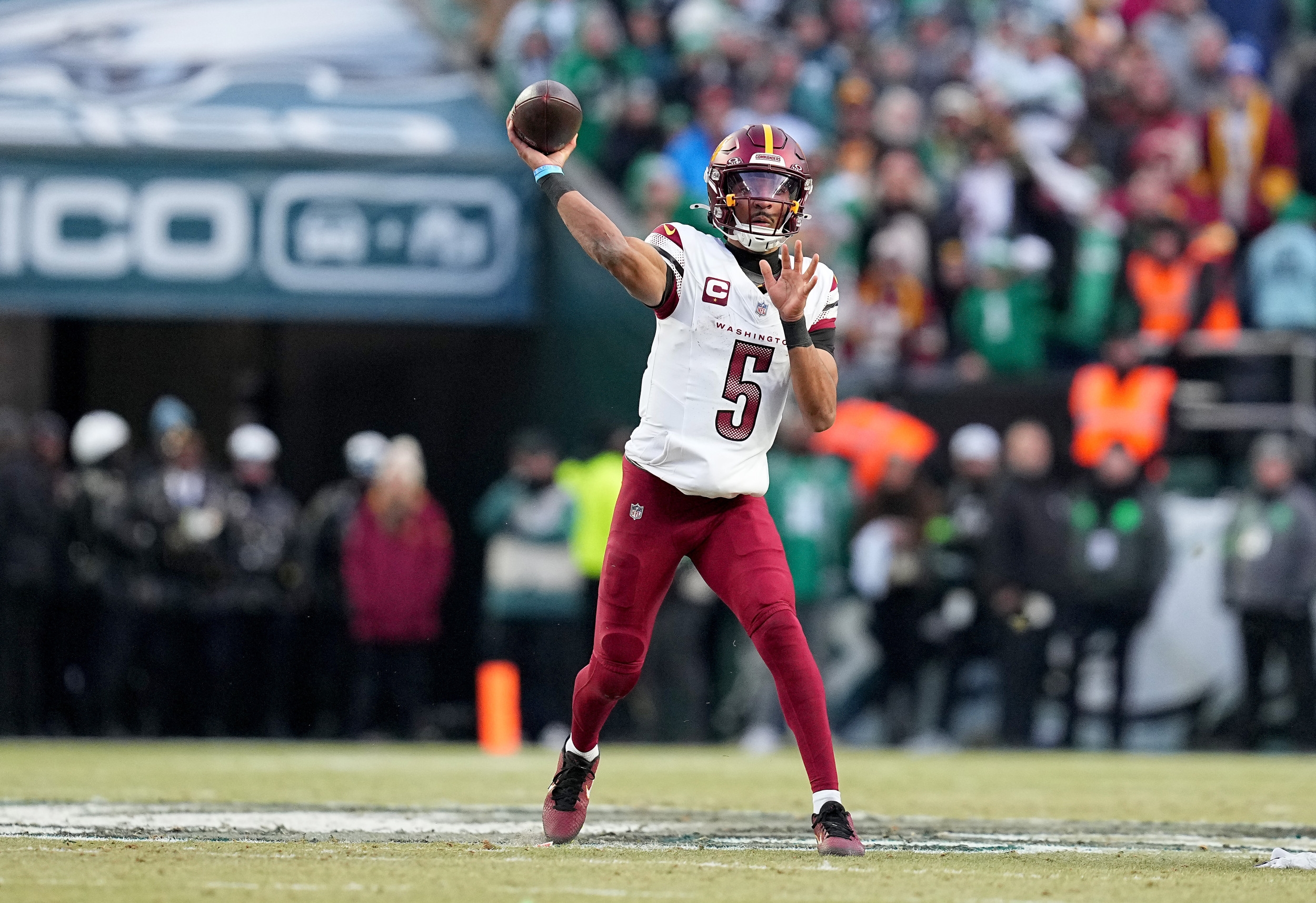 Commanders Owner Pays Steep Investment in Jayden Daniels