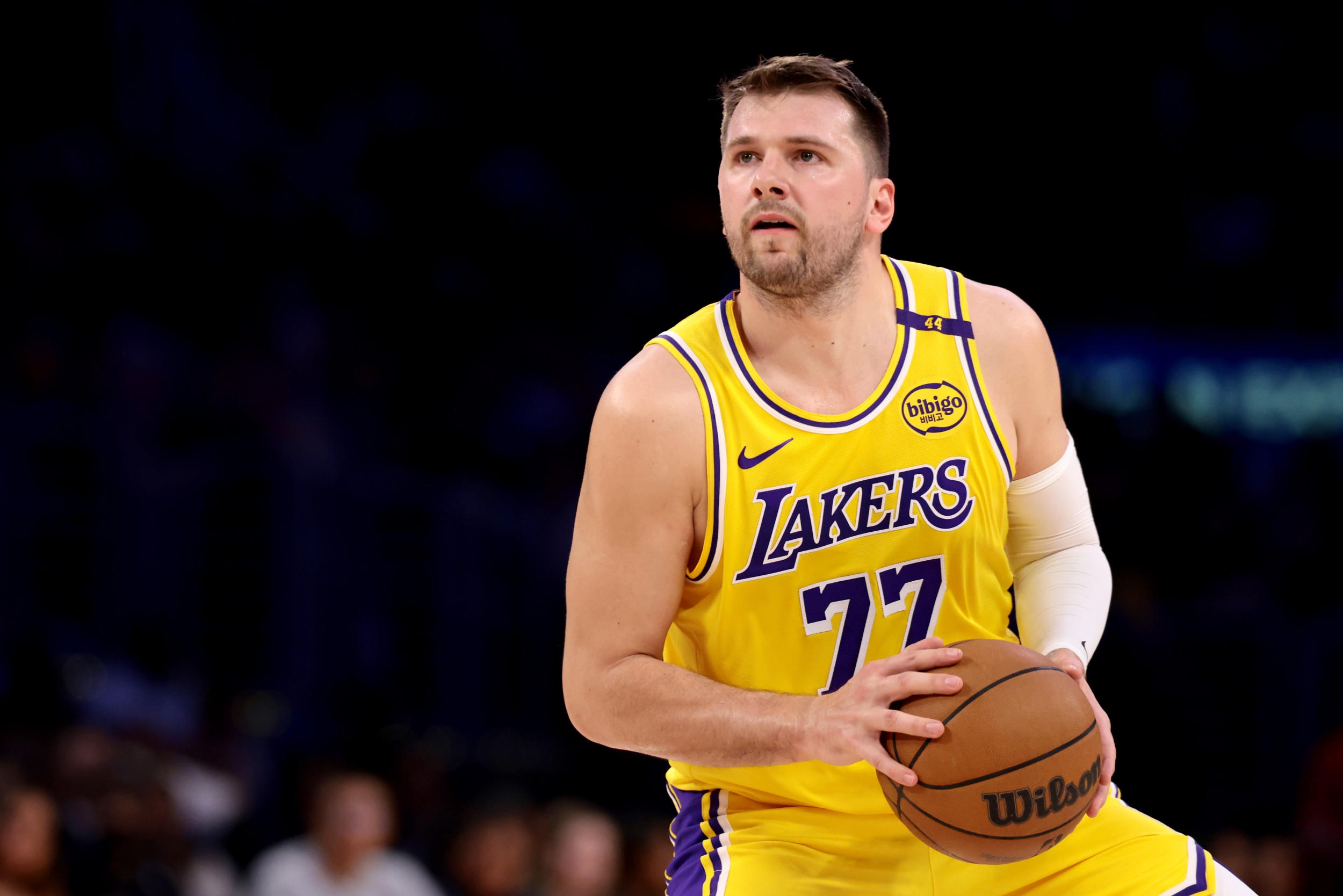 Bulls Were Willing to Blow Up Roster for Lakers' Luka Doncic: Report