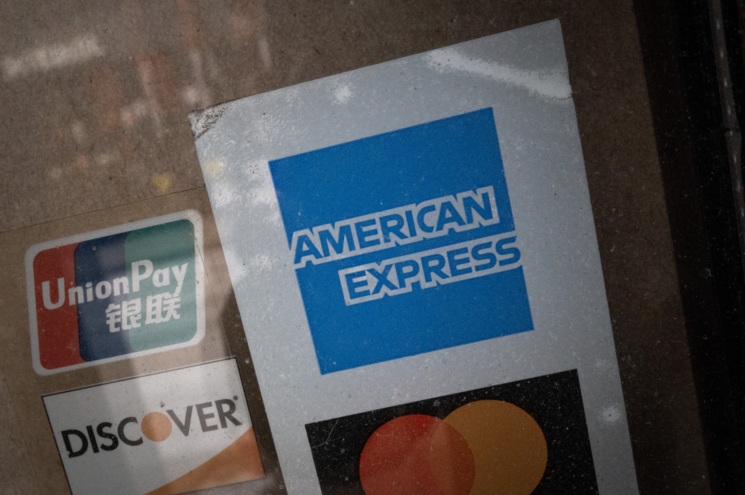 1 in 4 Americans Can't Afford to Pay Their Credit Card Bills: Survey